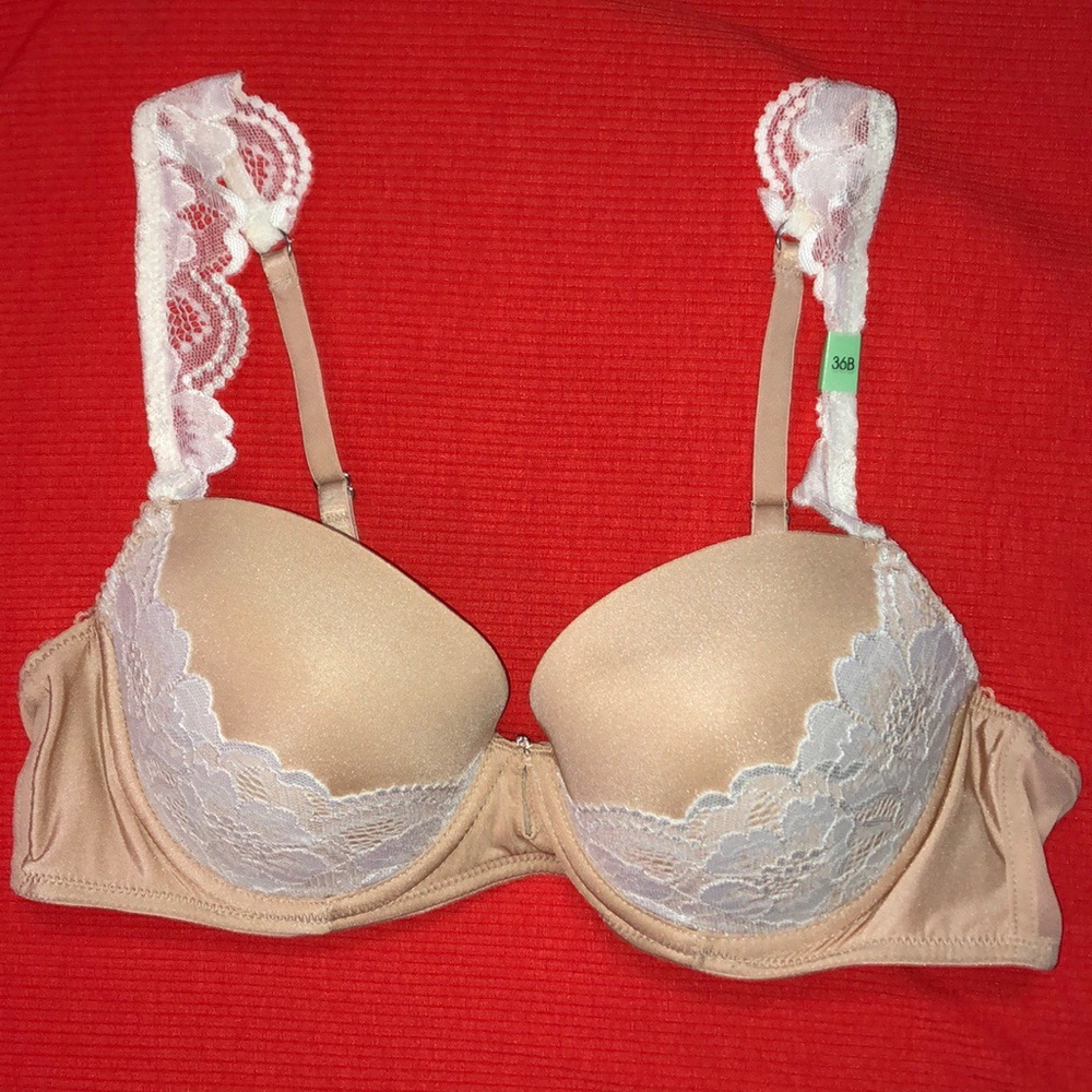 Affinitas Lace Push-up Bra